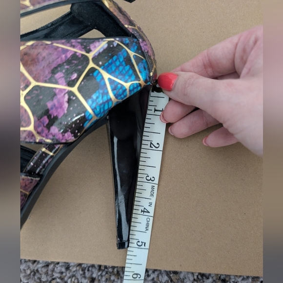 Michael Antonio Gladiator Animal Print Psychedelic Strappy Stiletto Heels - Picture 11 of 12